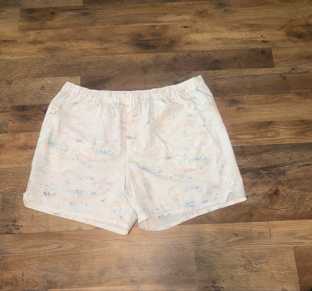 DSG women’s stride running shorts